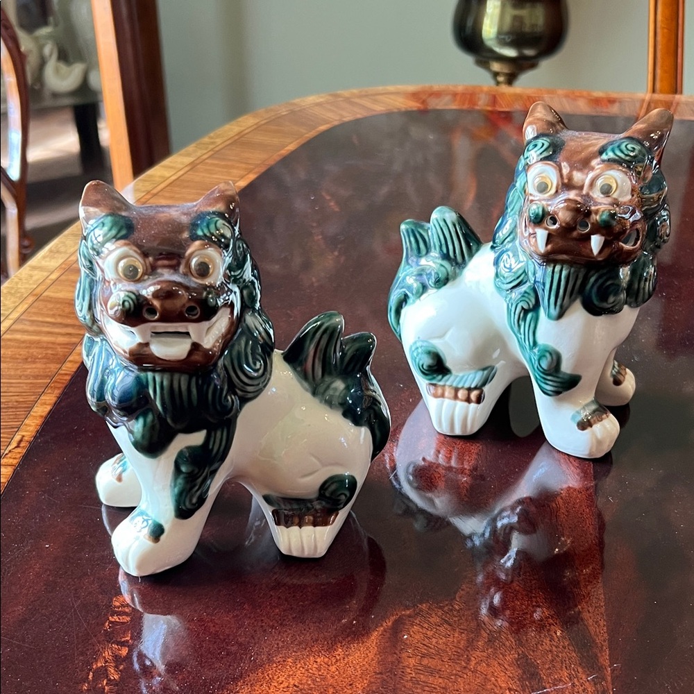 Vintage Chinese Ceramic Foo Dog Statues Pair Antique